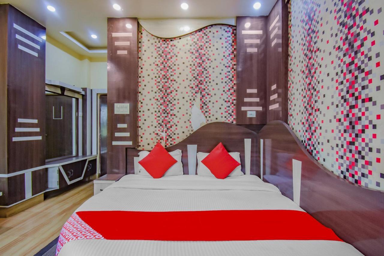 Oyo 1851 Hotel Sefali Deluxe Kolkata Eksteriør bilde