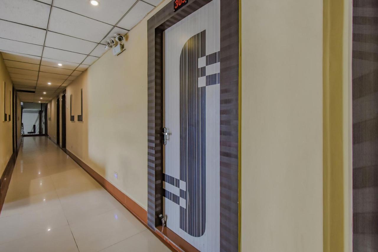 Oyo 1851 Hotel Sefali Deluxe Kolkata Eksteriør bilde