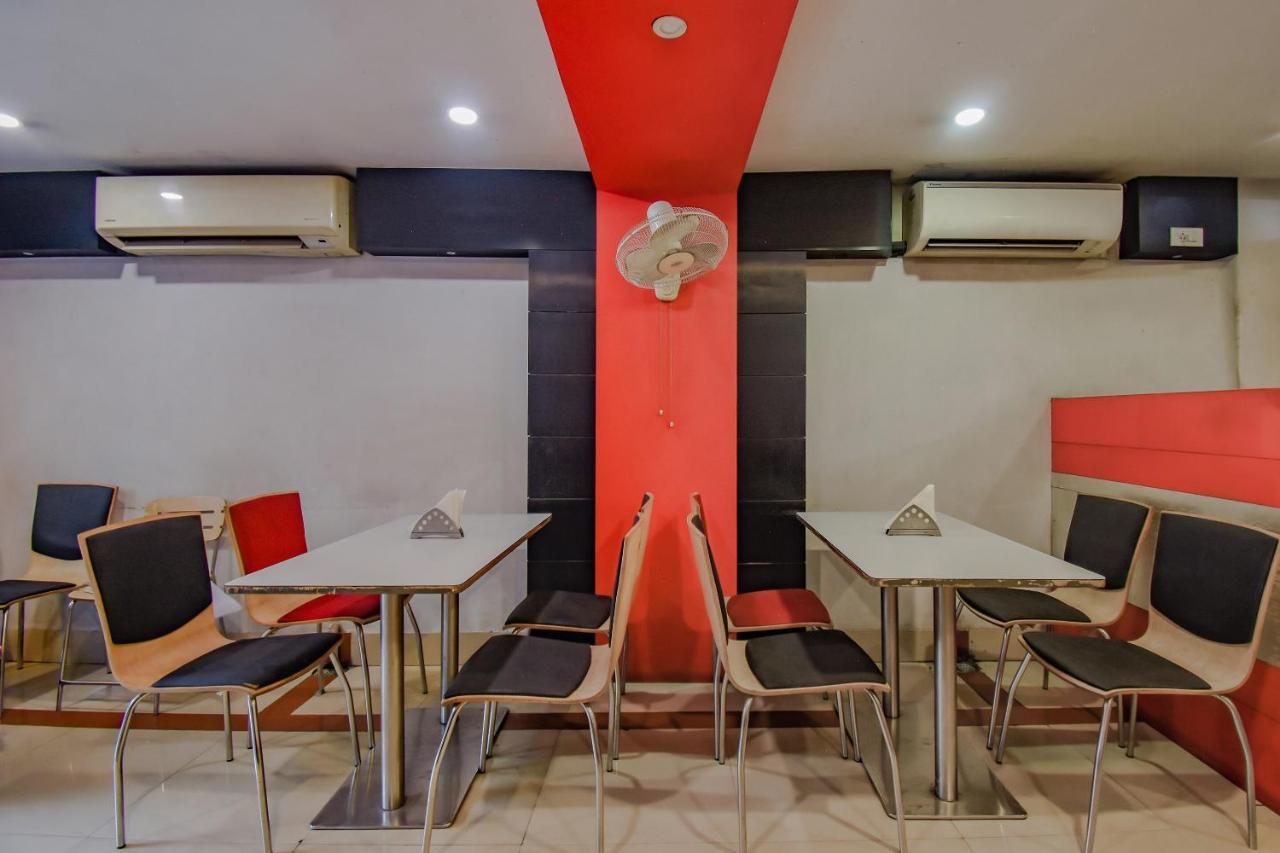 Oyo 1851 Hotel Sefali Deluxe Kolkata Eksteriør bilde