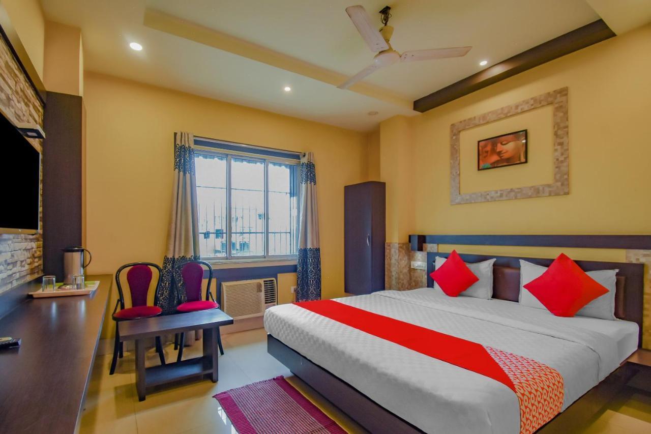 Oyo 1851 Hotel Sefali Deluxe Kolkata Eksteriør bilde